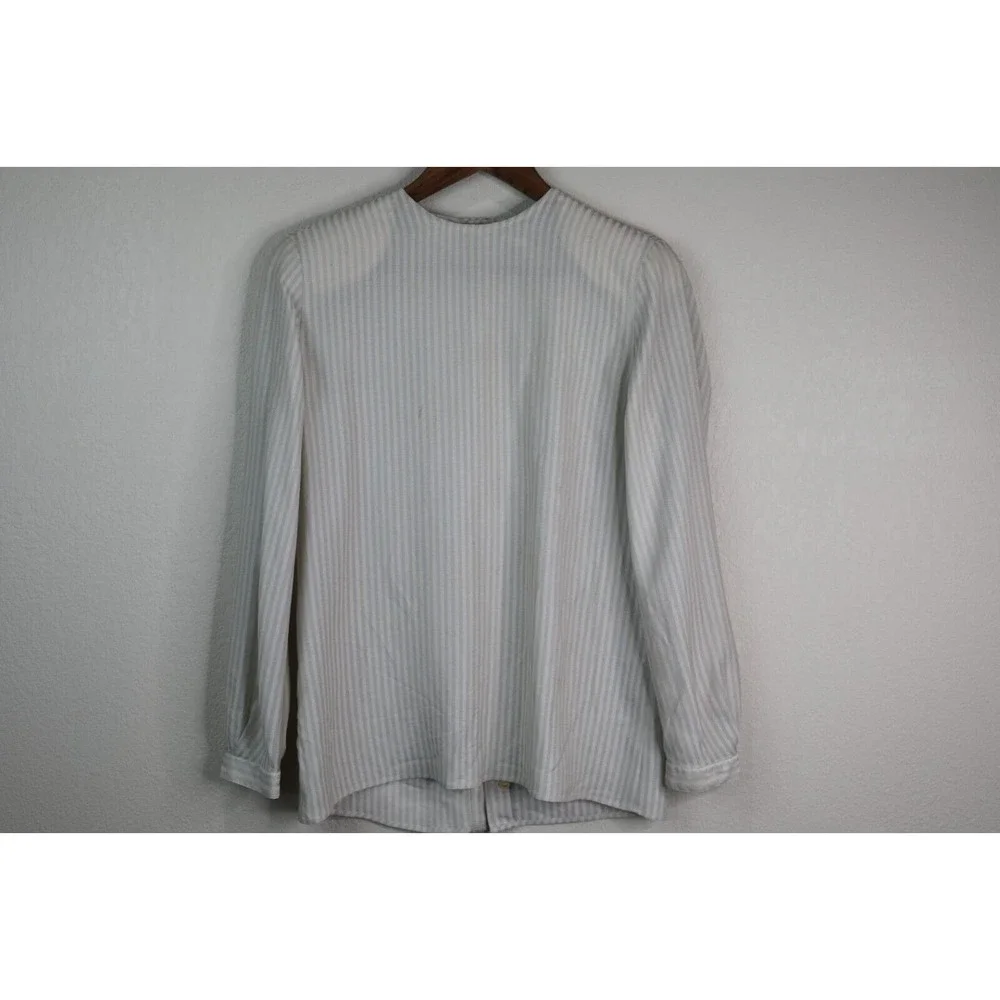 Vintage Giorgio Armani Blouse Women 38 Silk Blend Shoulder Pads Classic - Picture 1 of 12